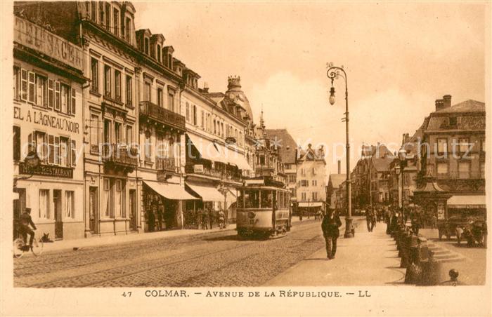 Colmar Haut Rhin Elsass Avenue de la République Tram
