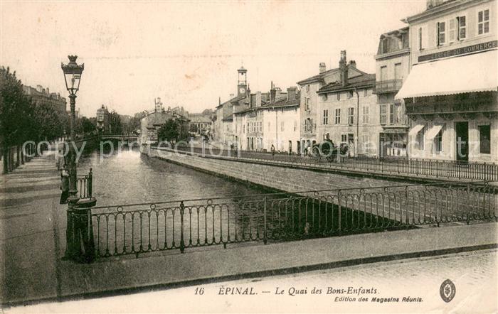 Epinal Vosges Quai des Bons Enfants