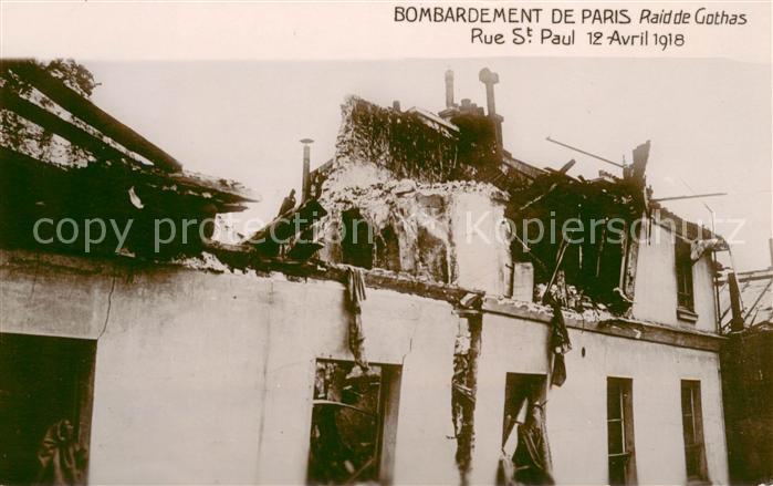 Paris Raid de Gothas Rue St Paul apres bombardement Avril 1918