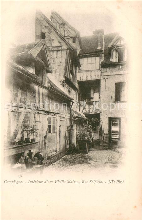 Compiegne Oise Interieur d’une Vieille Maison Rue Solferio
