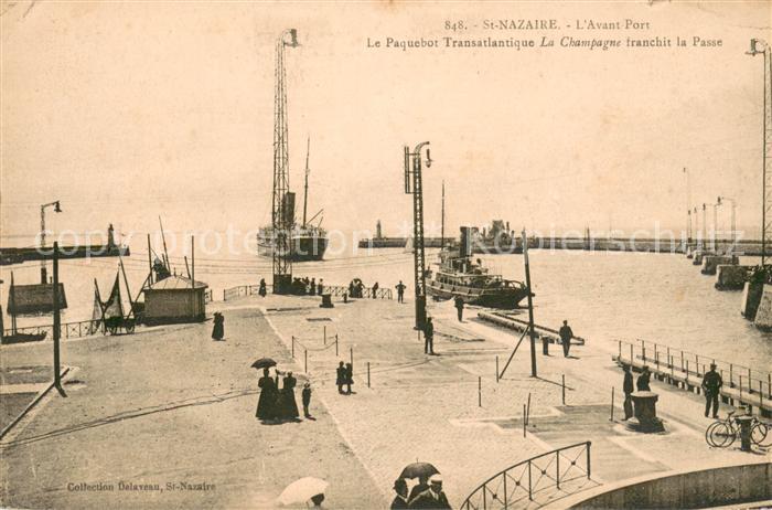 Saint-Nazaire Loire-Atlantique Le Paquebot Transatlantique La Champagn