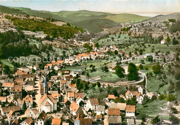 Soultzeren Vue generale aerienne et la route de la Schlucht