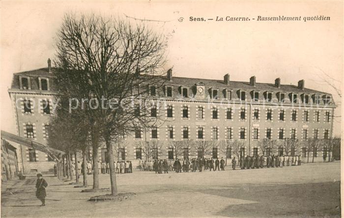 Sens 89 La Caserne Rassemblement quotidien