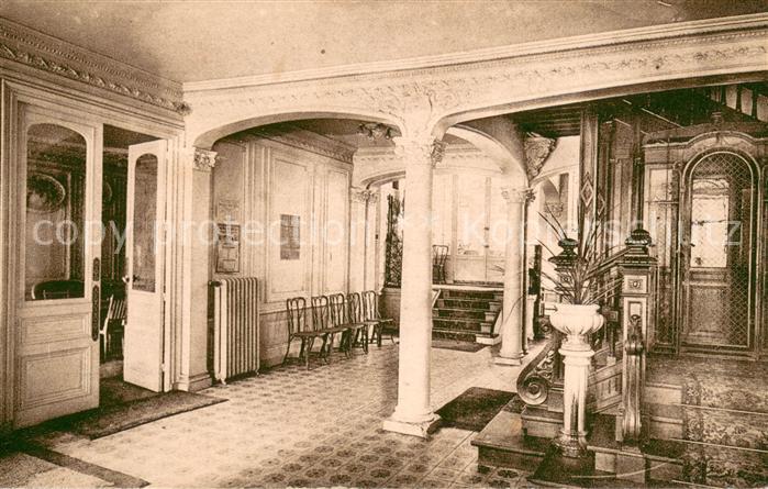 Le Mont-Dore Puy de Dome Hôtel Metropole et des Etrangers Hall d