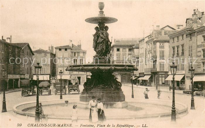 Chalons-sur-Marne Fontaine Place de la République