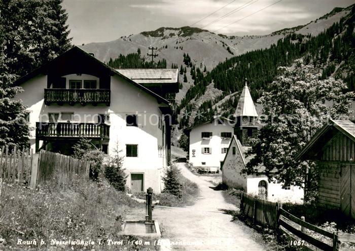 Rauth Nesselwaengle Motiv mit Kirche Jausenstation Alpen