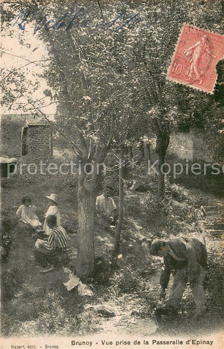 Brunoy Vue prise de la Passerelle d_Epinay