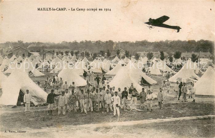 Mailly-le-Camp Camp occupé en 1914 Avion