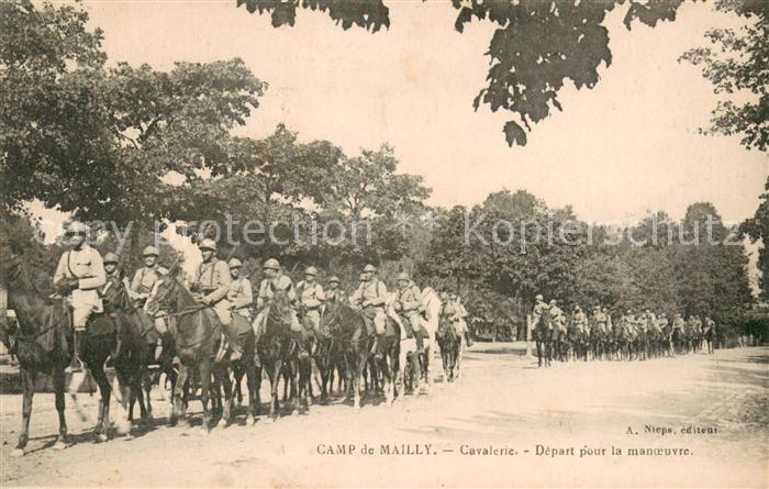 Camp de Mailly Cavalerie départ pour la manoeuvre