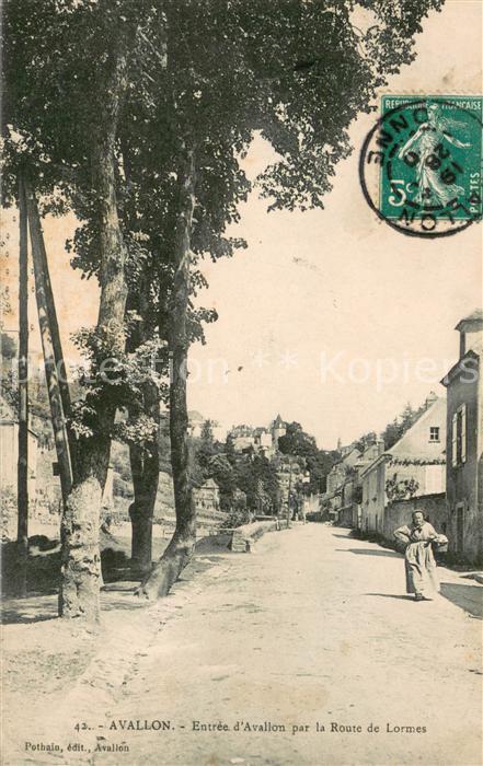 Avallon Entrée d Avallon par la Route de Lormes