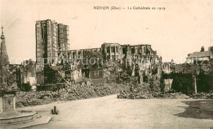Noyon Oise La Cathedrale en 1919