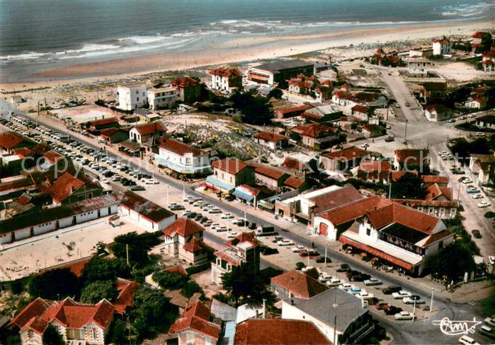 Lacanau-Ocean Les Allees Pierre Ortal et la Plage Vue aerienne