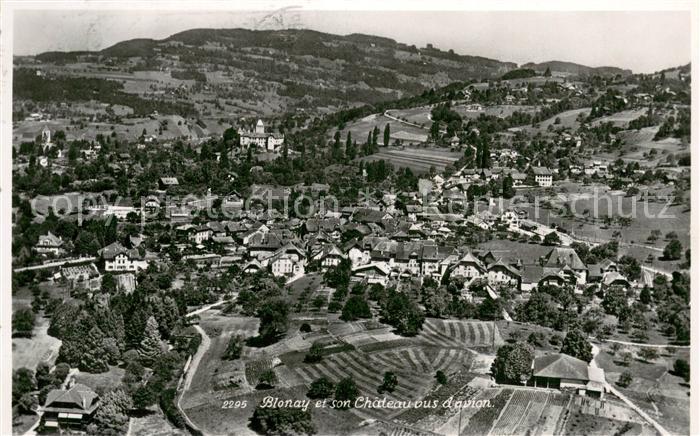 Blonay et son Chateau vus d avion