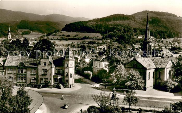 Waldkirch Breisgau Postamt und evangelische Kirche Blick zum Schwarzwald