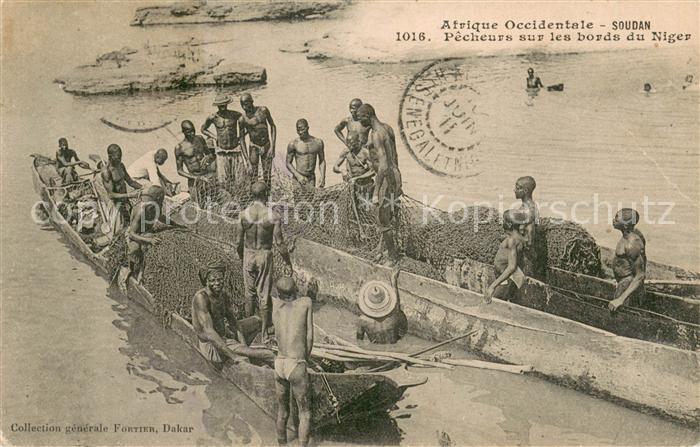 Soudan Francais Mali Pêcheurs sur les bords du Niger