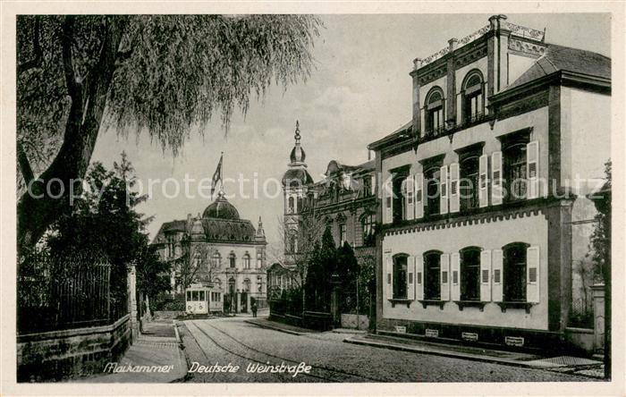 Alsterweiler Zentrum Strassenbahn Gebaeude