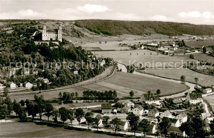 Eichstaett Oberbayern Willibaldsburg mit Kloster Rebdorf Fliegeraufnahme
