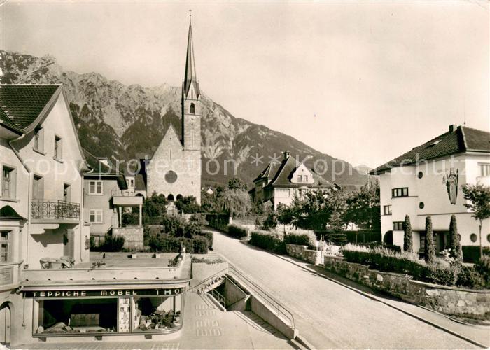 Schaan Liechtenstein Laurenziuskirche mit Fuerstensteig
