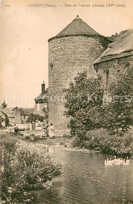 Cisery Tour de l'ancien Chateau XVe siècle