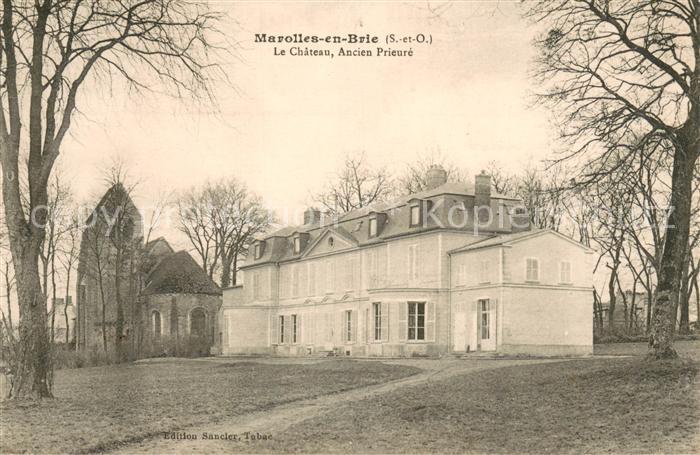 Marolles-en-Brie Seine-et-Marne Chateau ancien prieuré