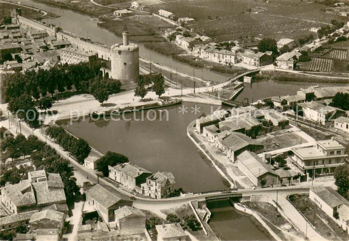 Aigues-Mortes 30 Vue aerienne sur le Bassin et la Tour de Constance