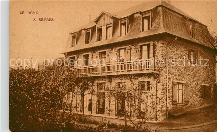 Sevres Le Reve a Sevres