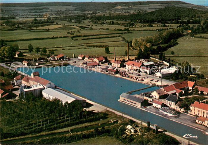 Pouilly-en-Auxois Vue aerienne Canal de Bourgogne Le Bass