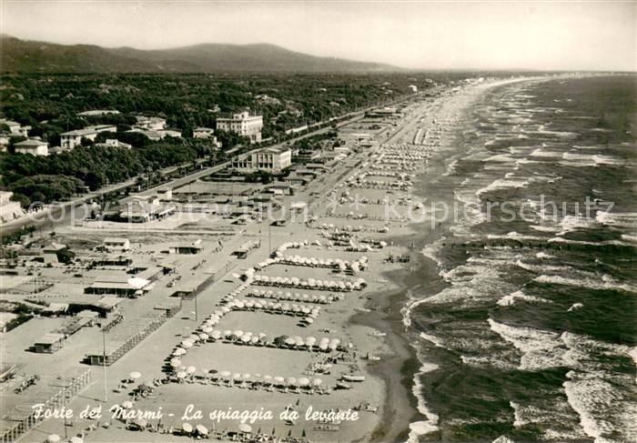 Marmi La spiaggia da levante