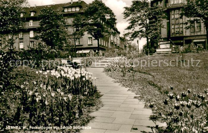Herne Westfalen Parkanlagen vor Schloss Struenkede