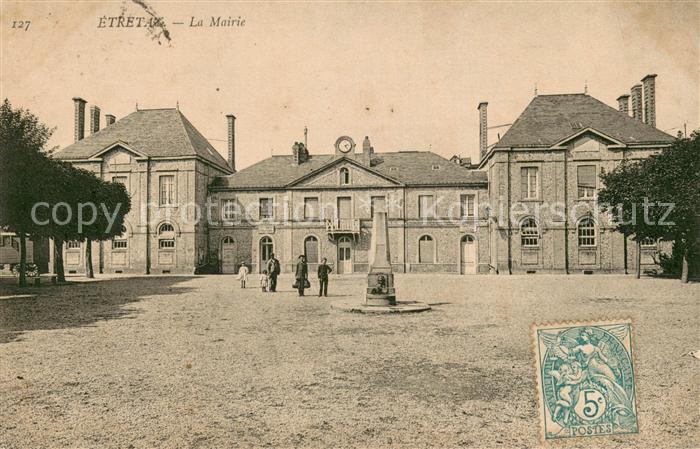 Etretat La Mairie