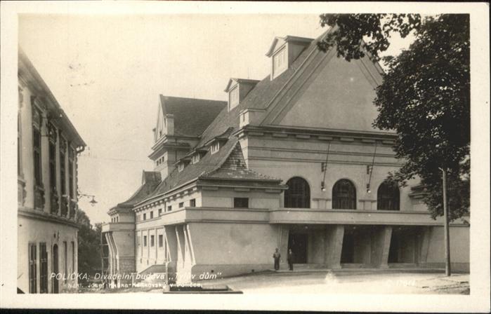 Policka Divadelni Budova