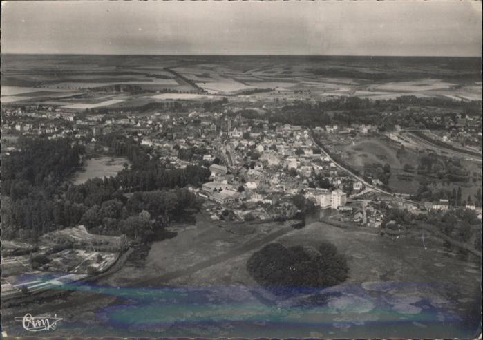 Peronne 80 Somme Peronne Fliegeraufnahme