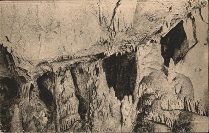 Meerjungfrau Mermaid Tropfsteinhöhle Dechenhöhle Nixengrotte