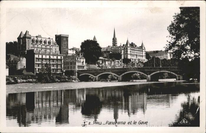 Pau 64 Panorama et la Gave