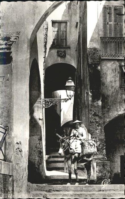 Menton Alpes Maritimes Une Vieille Rue