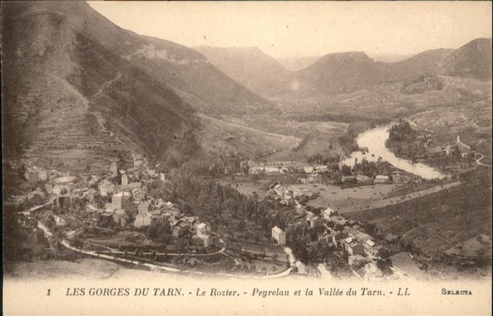 Gorges du Tarn Le Rozier Peyrelau et la Vallee du Tarn