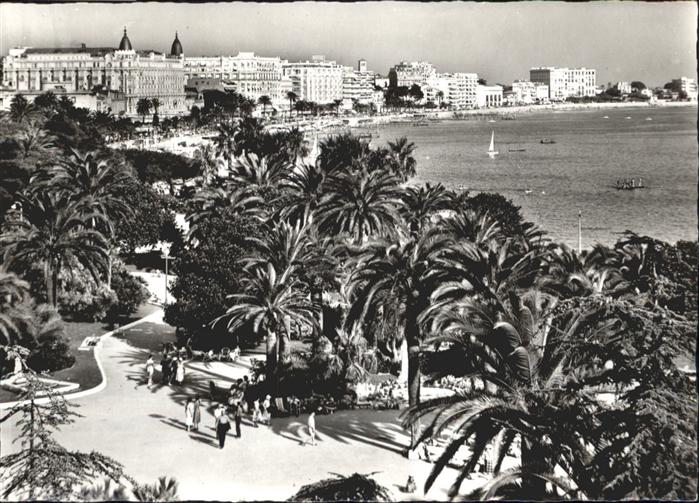 Cannes Alpes-Maritimes Les Jardins les Hotels sur la Croisette