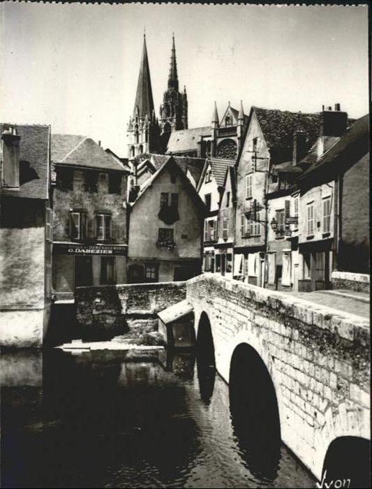 Chartres 28 Vieux pont de vieilles Maisons