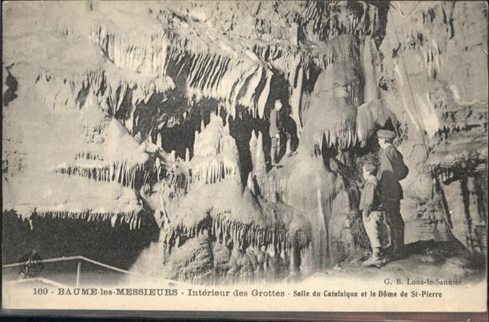 Baume-les-Messieurs Interieur des Grottes