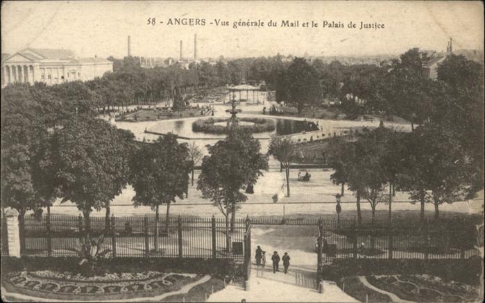 Angers Vue generale du Mail le Palais de Justi