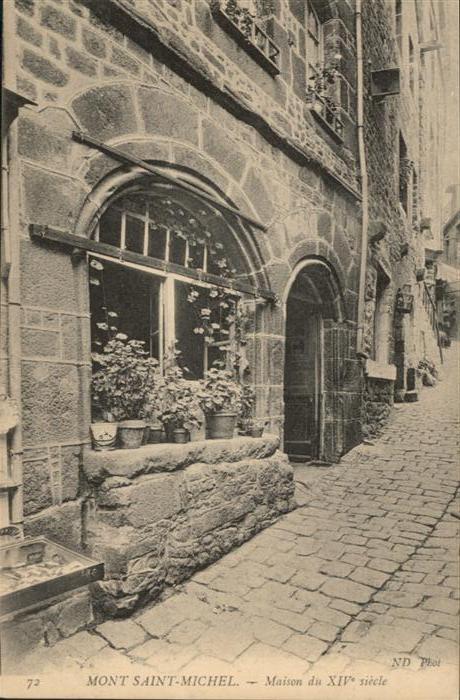 Mont-Saint-Michel Maison du XIV siecle