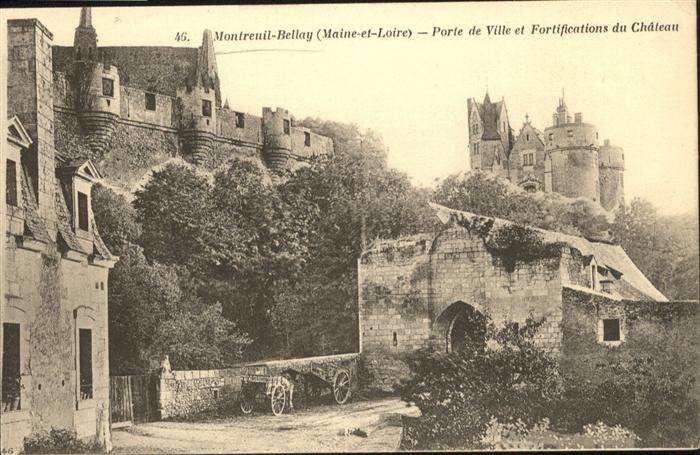 Montreuil-Bellay Porte de Ville et Fortifications du Cha