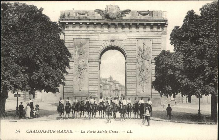 Chalons-en-Champagne Marne La Porte Sainte-Croix