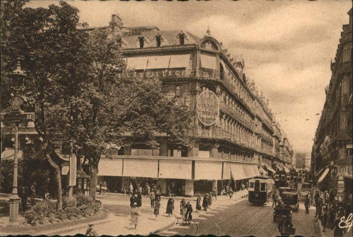 Toulouse Haute-Garonne La Rue d_Alsace-Lorraine Carrefour La F
