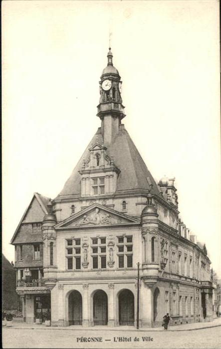 Peronne 80 Somme Hotel de Ville
