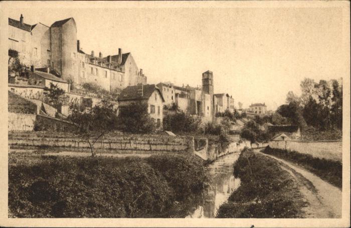 Chateau-Landon Saint Thugal