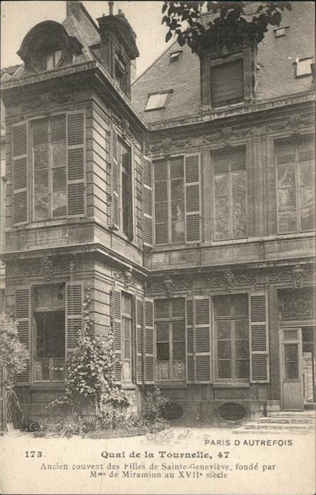 Paris Quai de la Tournelle