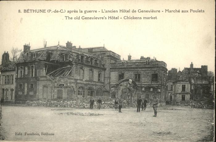 Bethune Old Genevievres Hotel Chickens Markt