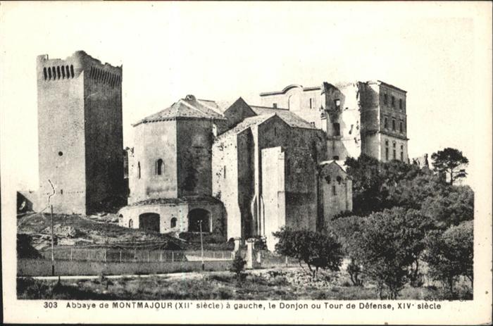 Montmajour Abbaye le Donjon Tour de Defense