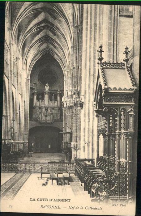 Bayonne 64 nef de la Cathedrale Orgel